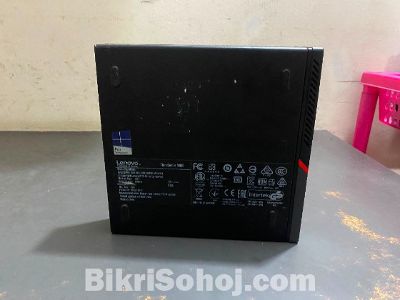 Lenovo ThinkCentre M700